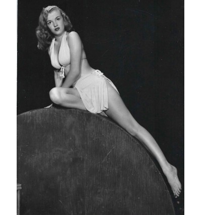 Marilyn Monroe, 1946