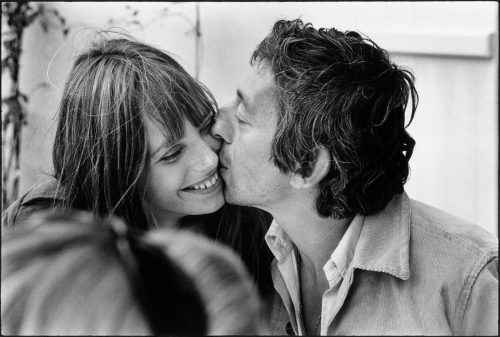 Jane Birkin et Serge Gainsbourg, Normandie, 1969 (© Tony Frank/ La Galerie de l’Instant)