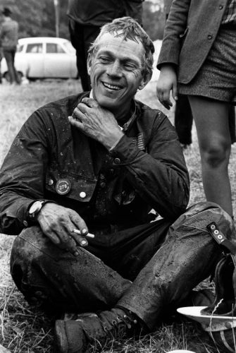 Steve McQueen, Erfurt, RDA,1964 (© François Gragnon / Paris Match / LA Galerie de l’Instant)