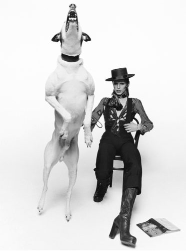 TERRY O’NEILL DAVID BOWIE, DIAMOND DOGS, LONDRES, 1974