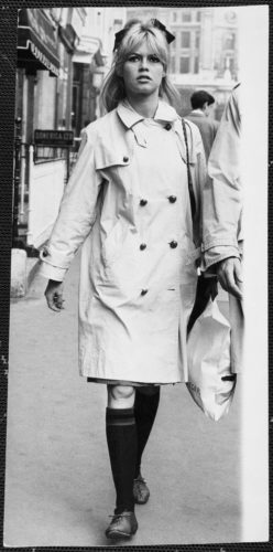 Brigitte Bardot Londres, 1963 (© DR / LA GALERIE DE L’INSTANT)