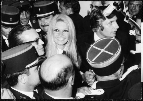 Brigitte Bardot et Gunter Sachs 20e Festival de Cannes Cannes, 1967 (© DR / LA GALERIE DE L’INSTANT)