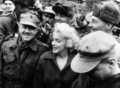 Marilyn Monroe, Corée, 1954 - (courtesy Galerie de l’Instant, Paris)