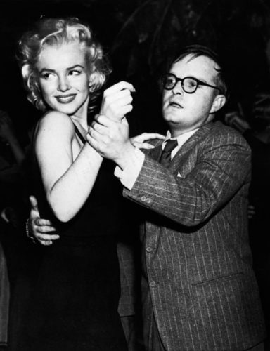 Marilyn Monroe et Truman Capote El Morocco, New York, 1955, (courtesy Galerie de l’Instant, Paris)