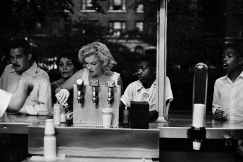 Marilyn Monroe, New York, 1957, SAM SHAW - (©SAM SHAW, courtesy Galerie de l’Instant, Paris)