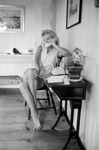 Marilyn Monroe, Connecticut, 1957, SAM SHAW (©SAM SHAW, courtesy Galerie de l’Instant, Paris)
