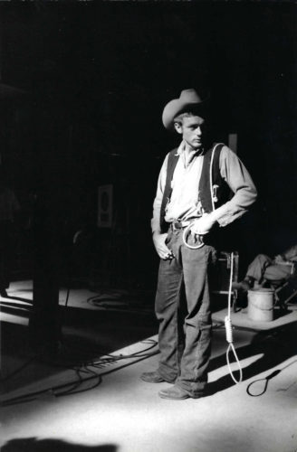 Tirage vintage James Dean Tournage du film “Giant”, 1955